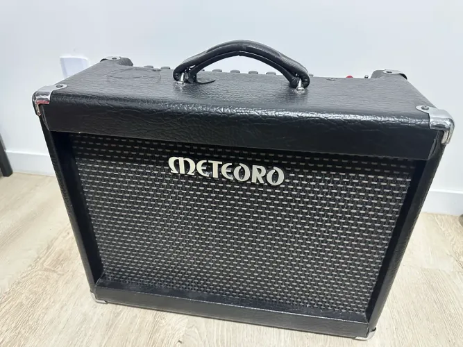 Amplificador de guitarra