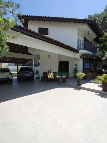 Sobrado com 6 dormitórios para alugar, 491 m² por R$ 15.674,01/mês - Jardim Maia - Guarulh
