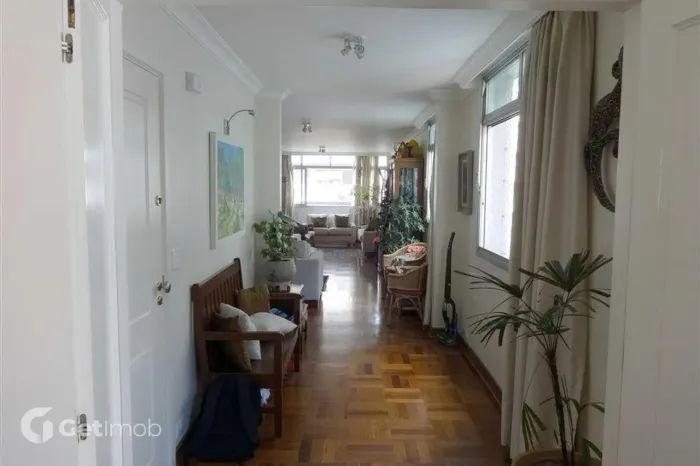 Apartamento à Venda em Higienópolis 240m² 3 Dormitórios 1 Suíte 2 Vagas Próximo ao Metrô