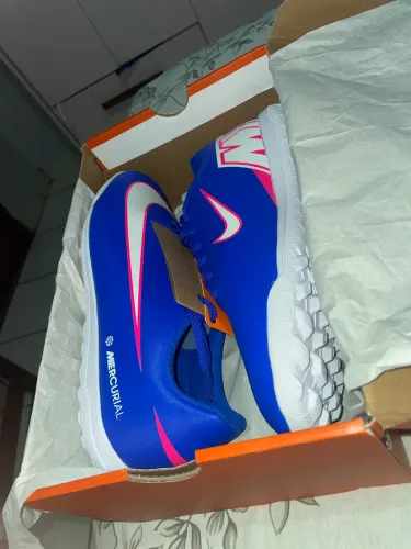 Chuteira Nike Mercurial ? Usada só 2x, estado de nova! ? R$250. Chama no chat!