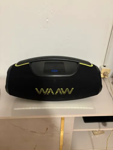 Bombox Waaw