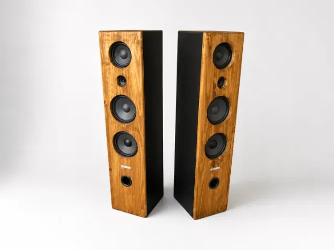 Caixas Torres Carbone, 140 Watts, 6 Ohms, Novas