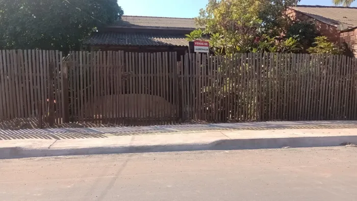 Imperdível! Casa na Rua principal do futuro porto de STM,com alta valorização.