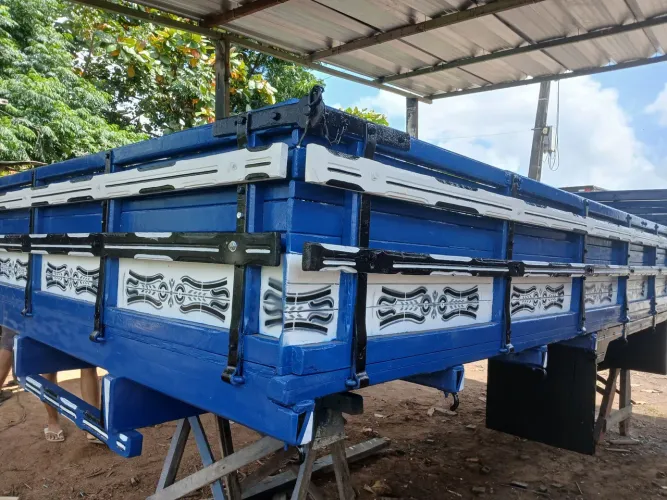Carroceria 3x4 muk
