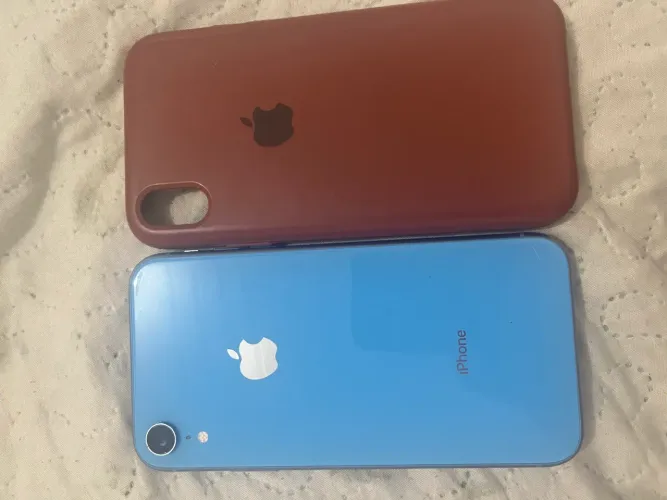 iPhone XR usado