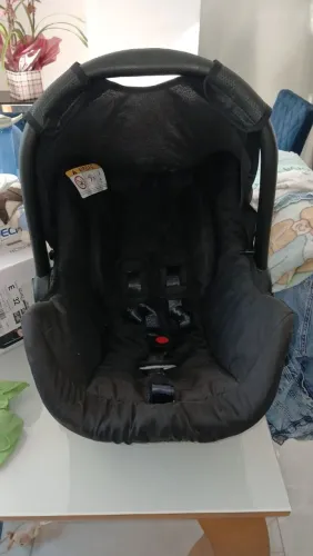 Bebê Conforto Galzerano + Base Carro _ USADO 1 UNICA VEZ AO SAIR DA MATERNIDADE! NOVISSIMO
