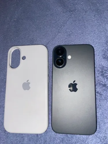 iPhone 16