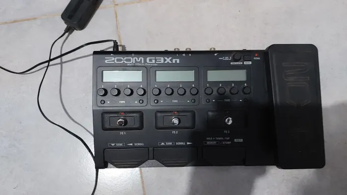 Pedaleira zoom g3xn
