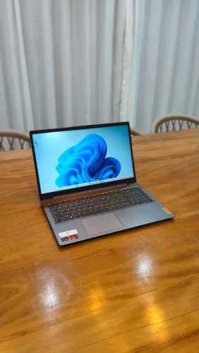 Notebook Lenovo Ideapd 3 Ryzen 7 5700U 12Gb 512Gb Ssd Nvme