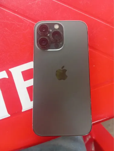 iPhone 13 Pro semi novo 256gb