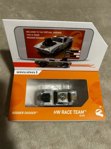 HOT WHEELS - Series 1 - 2018 - ID Cars - HW RACE TEAM - "RODGER DODGER"