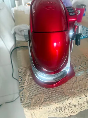 Cafeteira 3 corações em perfeito estado de uso