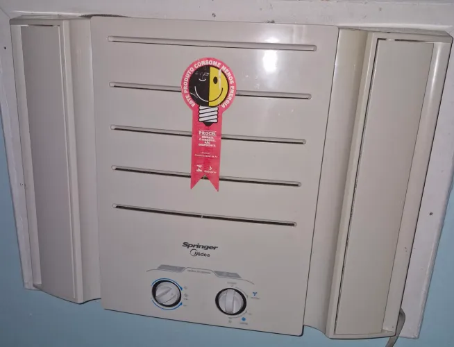 Ar Condicionado Janela Springer Midea 7500