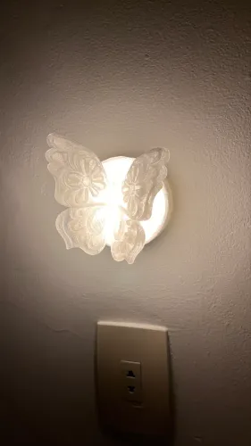 Abajur LED 3D com Sensor de Movimento Luz Noturna USB Decorativo