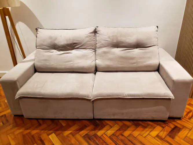 SOFÁ RETRÁTIL 3 LUGARES TOQUE A CAMPAINHA 