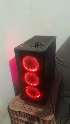 Vendo pc completo com tudo incluso ou negocio apenas o PC