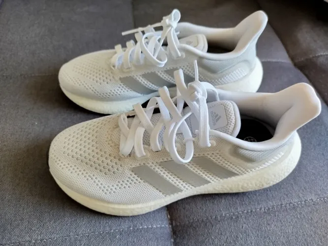 Tênis Feminino Adidas Pureboost 22