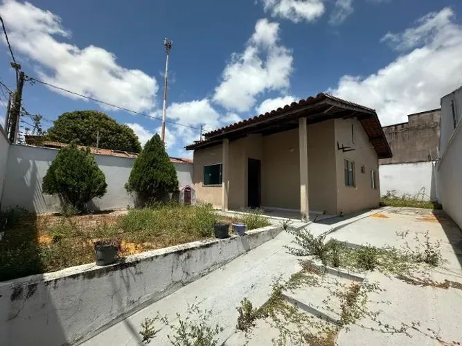 Venda - Casa solta no Araçagy/ alto do Jaguarema