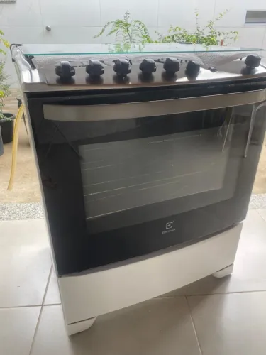 Fogão 6 bocas Electrolux 