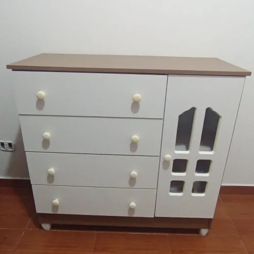 Cômoda infantil