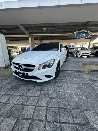 Mercedes-Benz CLA-200 Vision 1.6 TB 16V Flex Aut. 2016