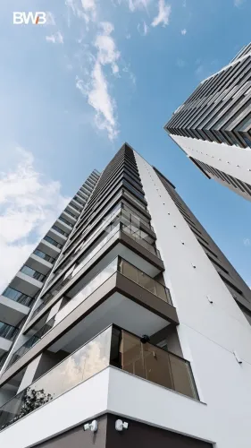 Apartamento em Condomíno Risort no bairro Petrópolis, com 130 m² e 3 (sendo 1 suíte),