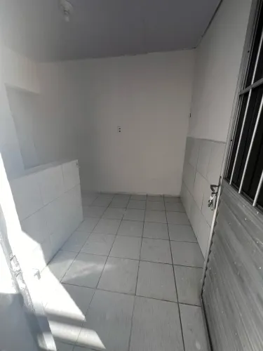 Kitnet Térreo - Campo Grande 