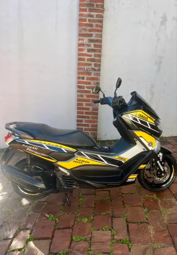 NMAX 160 impecável 