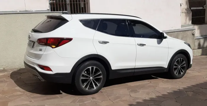 Hyundai Grand Santa Fe 3.3 V6 4X4 Tiptronic 2016