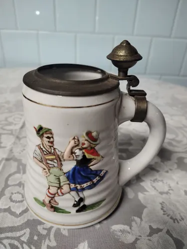 Caneca alemã antiga