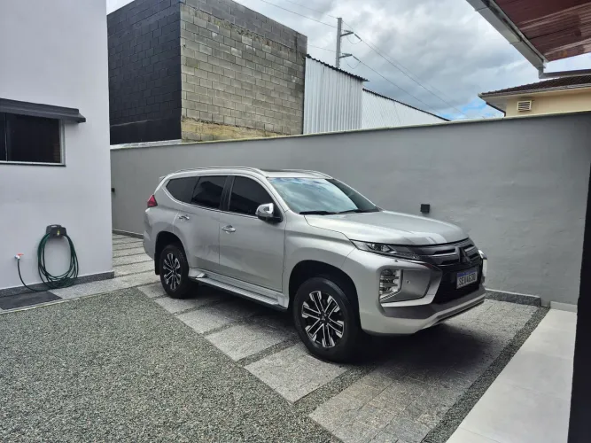 Mitsubishi Pajero Sport HPE 2.4 4X4 Diesel Aut. 2024