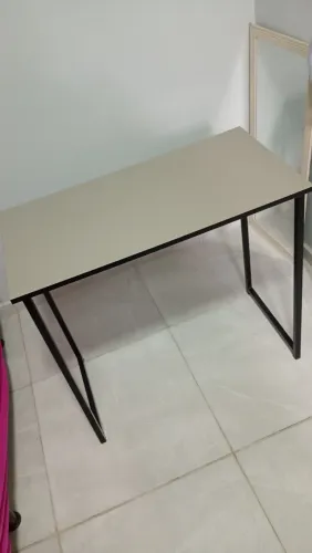 Vende-se mesa de escritório