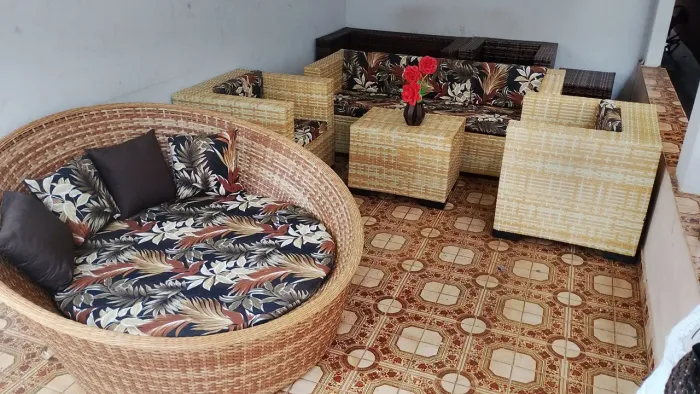 Conjunto de sofá alto padrão de vime sintético