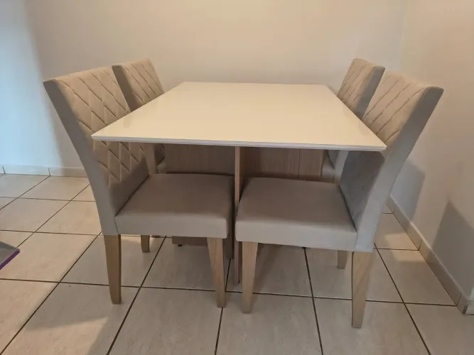 Mesa de jantar 