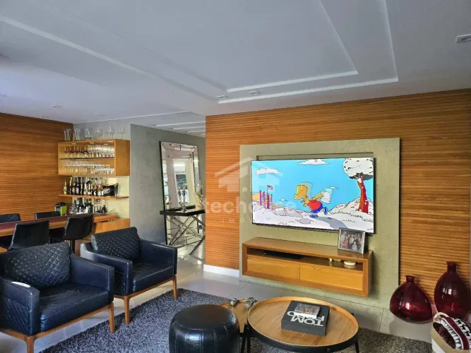 Casa Triplex à Venda no Condomínio Vivendas Mitre Teresópolis