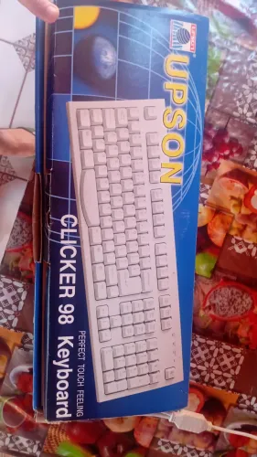 Teclado at (dim)upson usado antigo funcionando