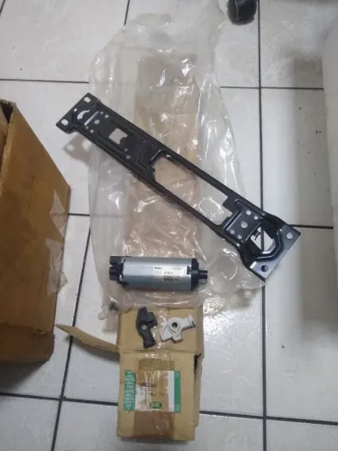Motor De Controle Do Assento Diant Freelander2 06-14