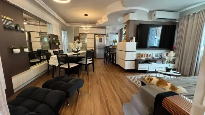 Apartamento 179 m² com 4 quartos, mobiliado, em Meia Praia - Itapema - SC
