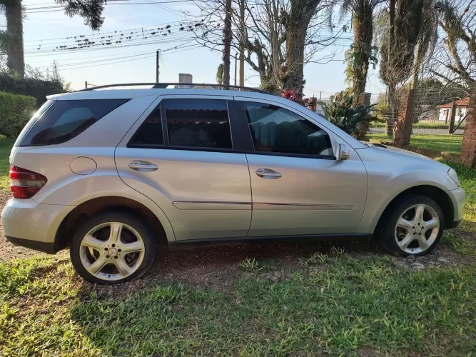 Mercedes-Benz ML-350 3.5 4X4 2007
