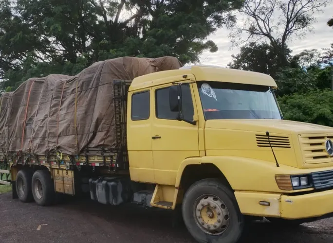 MB 1625 truck carroceira 8mts