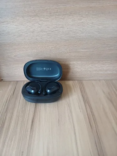 Fone de ouvido bluetooth preto
