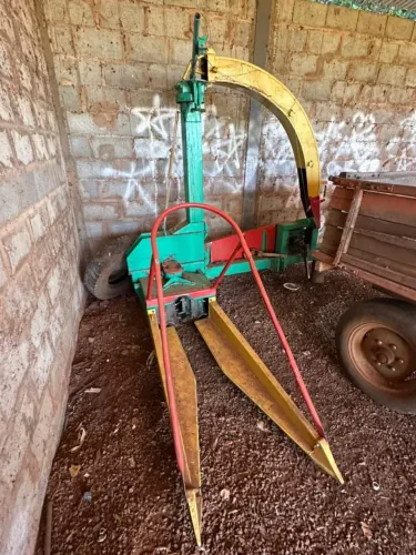 Ensiladeira JF90 Z10  Aceito Cartões de Crédito