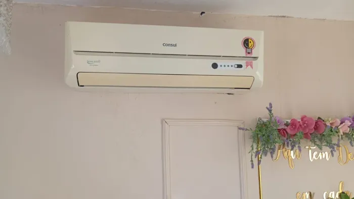 Vendo Ar-condicionado Cônsul 12000 BTUS