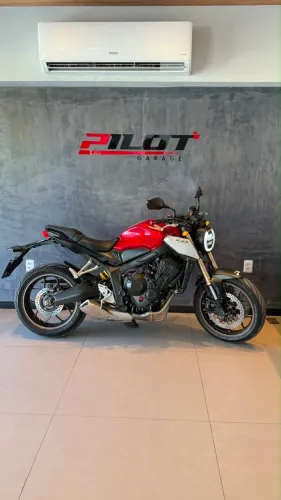 HONDA CB 650R 2021
