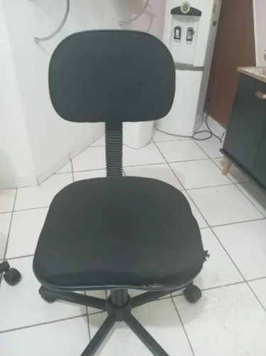 cadeiras giratórias simples
