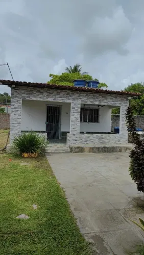 Casa com piscina disponível para RÉVEILLON