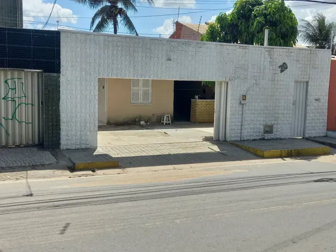 Casa para venda com 120 metros quadrados com 3 quartos em Novo Maracanaú - Maracanaú - Cea