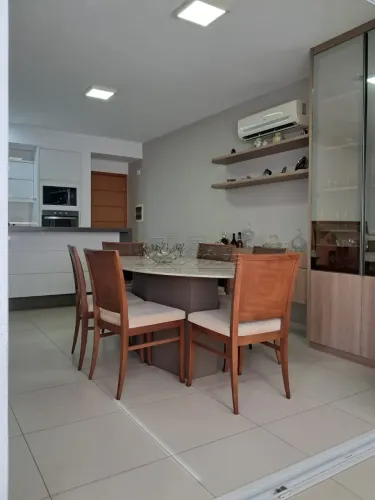 Apartamento de excelência, região nobre, 2 dormitórios sendo 1 suíte e 2 vagas de garagem