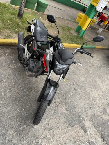Titan 160 Única dona Imperdível