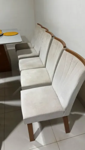4 cadeiras de jantar